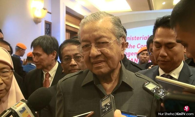 马哈蒂尔：2019年财案将让马来西亚站稳脚跟！