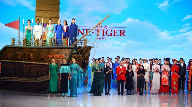 NE.TIGER 2019华服发布会 展现海上丝绸之路的异国风情