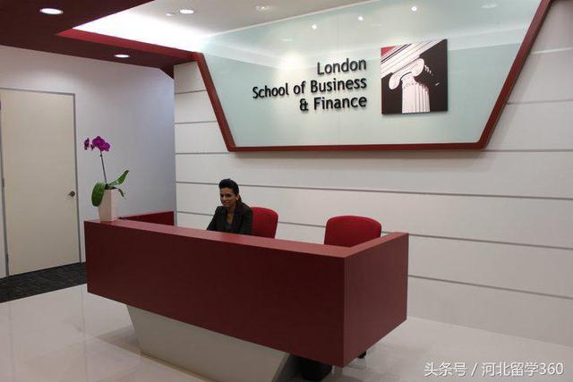 英国伦敦商业金融学院新加坡校区有哪些课程啊？