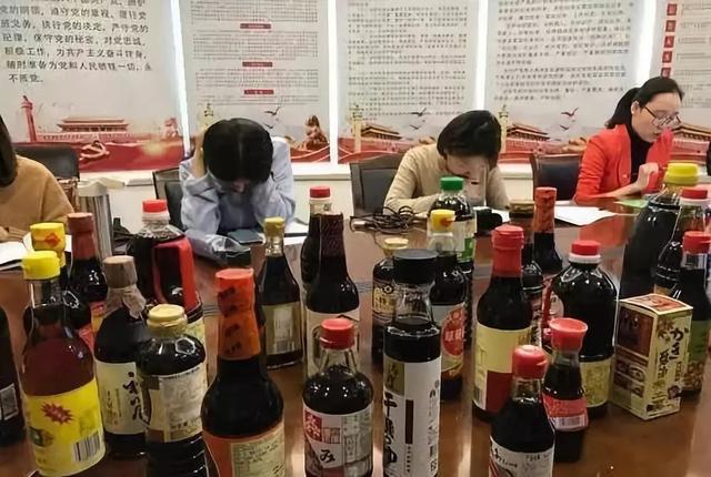 还能安心打酱油么！这么多品牌不达标，还有这些炒概念的酱油也很坑……