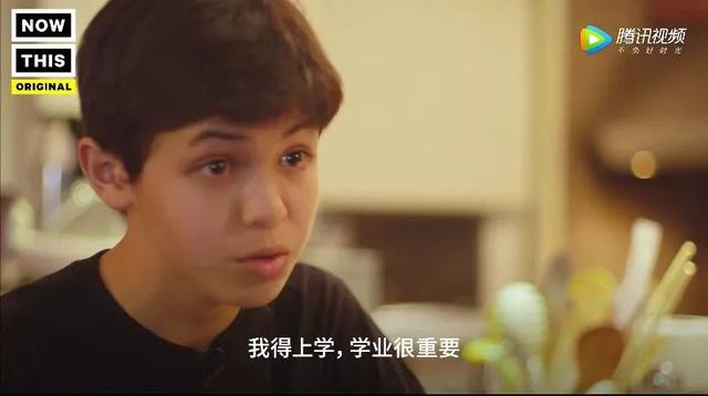 14岁华裔少年帅爆INS，凭着碗拉面登上主厨宝座，还萌化整个美国