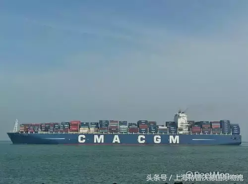 中远接收20,000标箱级“人马座”号丨新闻四则
