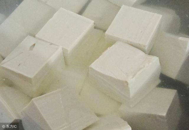 辟谣｜食用豆制品会增加子宫肌瘤等病的发病率