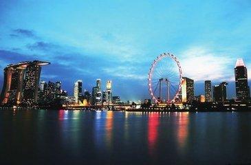明年新加坡纪念开埠200周年，将举办“照亮新加坡”灯光展