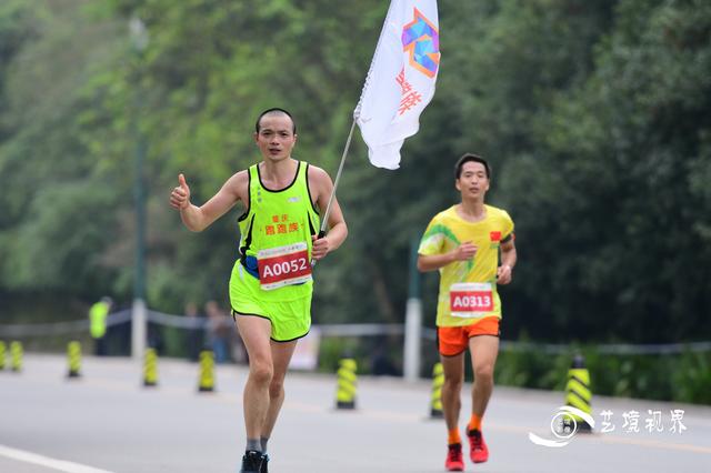 小平故里——2018韵动中国·2018广安国际马拉松图集之一