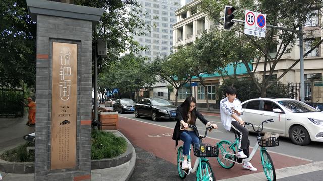 成都这条不知名的街竟然排名全球最酷19名，北京三里屯才排名49！