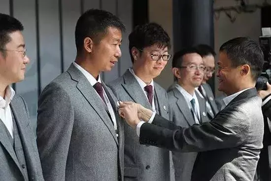 快看！这些农人，为农业探出发财路，快学习！