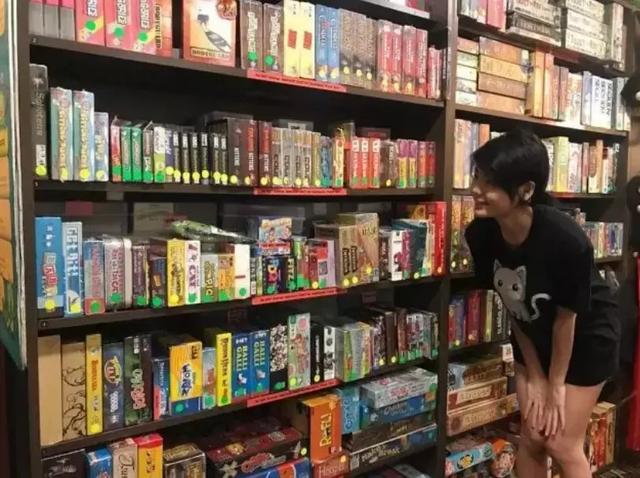 新加坡深藏了9个超酷的棋牌桌游店，3新元起！