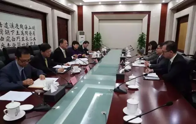 刘志强副部长会见新加坡驻华大使罗家良