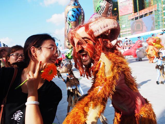 嘉年华，海鲜，渔港和影视城，让你的国庆小长假完美无缺