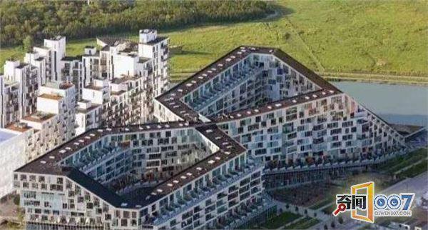 世界上最离奇的建筑：包括“8”字形公寓和天空之城
