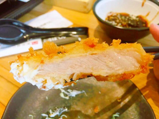如果你还没吃过“猪肉中的爱马仕”，不如去这家日本老牌猪排店夯起来！