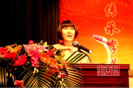 母女荣登福建女首富，80后“达利公主”许阳阳接班中华丽转身