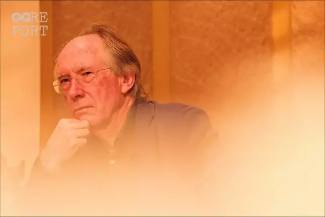 麦克尤恩：我不当面评价讨厌的作家