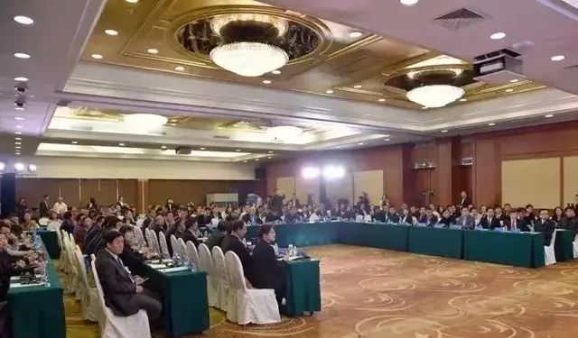 首届进博会铜川采购说明会暨签约仪式举行签订采购合同协议7.4亿