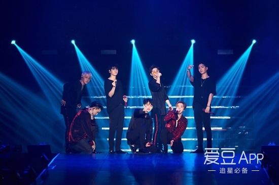 「iKON」「新闻」181126 iKON香港亚洲巡演完美结尾 未公开新歌惊喜剧透
