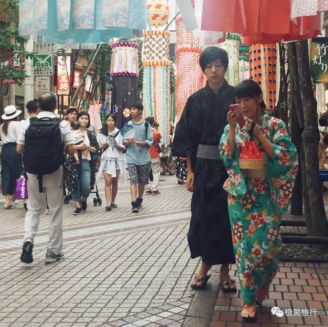 浴衣、祭典和烟花，与日本有关的夏日