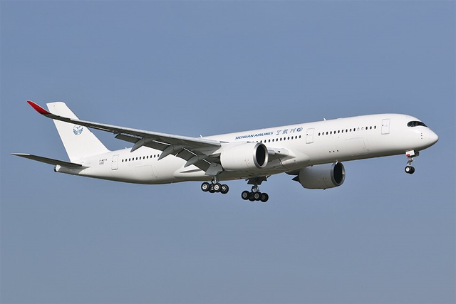 11月20日 川航引进一架空客 A350-900型客机