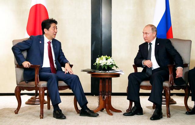 普京答应归还日本北方四岛？安倍还是太嫩，美日同盟可能被拆散