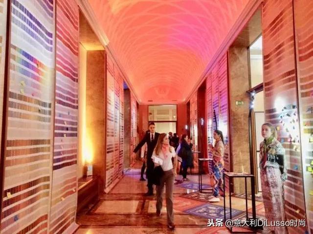 Hermès Carré Club｜一件不太贵，却让你永不后悔的爱马仕配饰