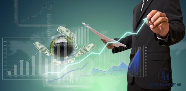 新加坡金融业发达的原因