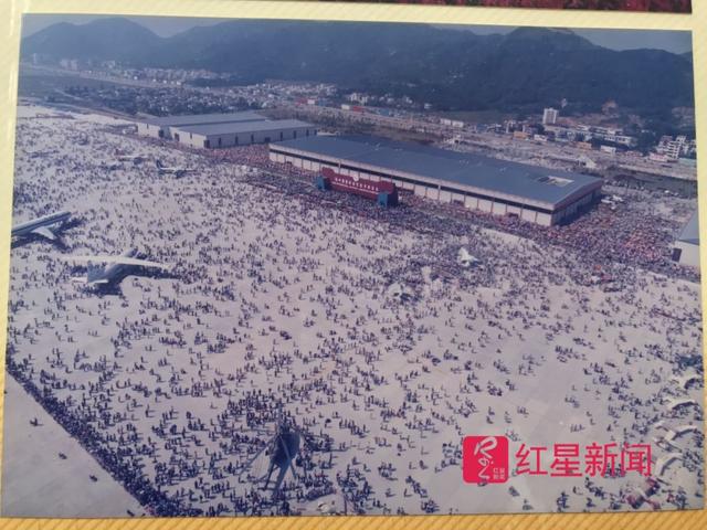 改革开放40年·航空丨从首次航模参展到如今梦幻歼-20