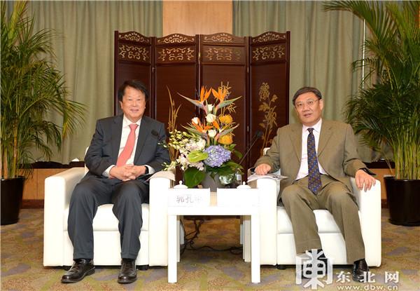 王文涛分别会见新加坡丰益国际集团董事长郭孔丰、 启迪控股股份有限公司董事长王济武