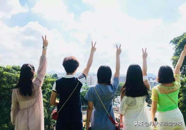 “新之所向，徜徉狮城”丹秋第一批卓越团队新加坡游学之旅