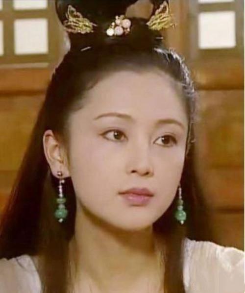 八个嫦娥，你喜欢哪一款？陈红最美，谁最丑