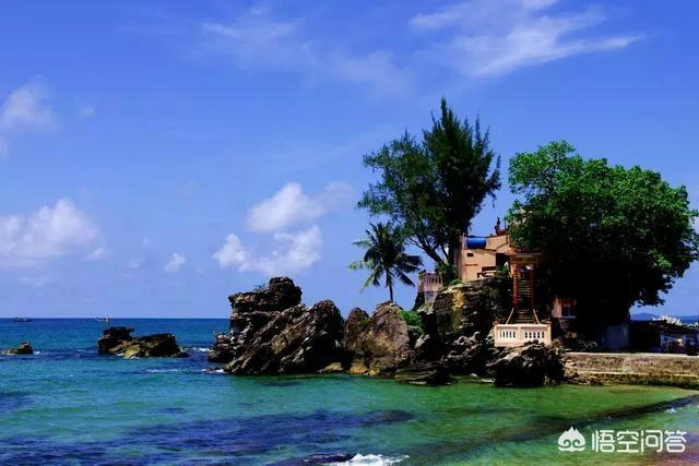 这个热带岛屿跟新加坡一样大，两国都声称主权，居住着很多华裔！
