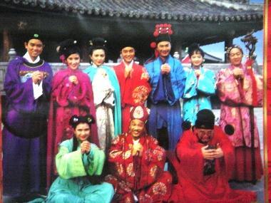 《1993年香港典藏作品《花田喜事》也是当年贺岁片票房冠军 》