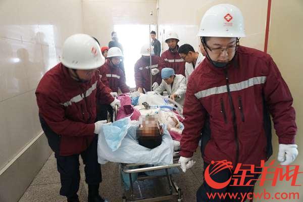 中国工人在印尼全身85%重度烧伤，经航空跨国医疗转运来广州救治