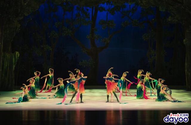 广州大剧院上演芭蕾盛宴，25岁“广芭” 翩翩再出发