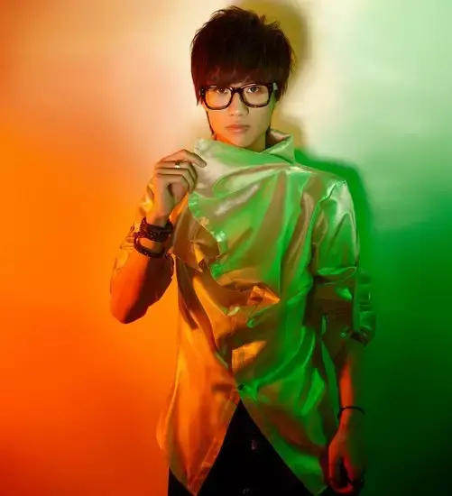 许嵩《通关》：我仰仗你的爱，你若是终点我必通关