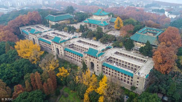 中国最敢言的大学！看完了不禁慨叹，实至名归！