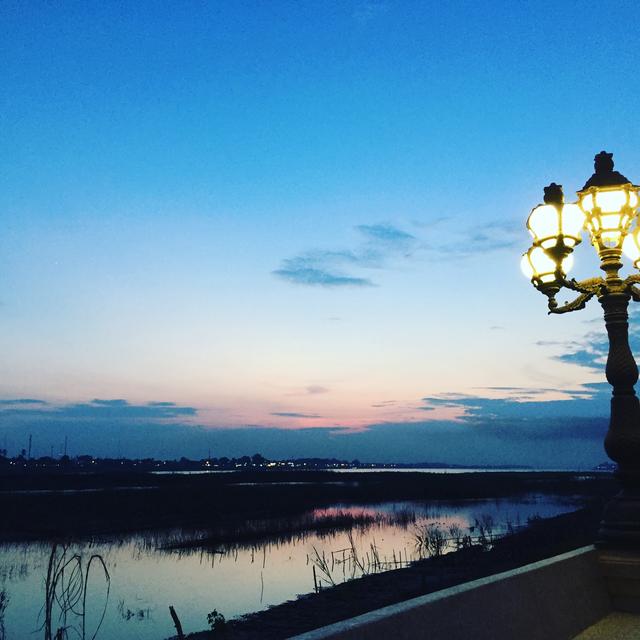 这个很穷的国家，却是村上春树心中的秘境