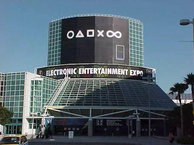 18年前，这款国产游戏已经跻身全球百强游戏榜，却已基本被人遗忘