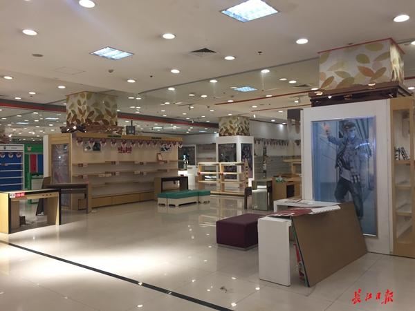 新世界百货汉阳店月底闭店，未来转型购物艺术中心