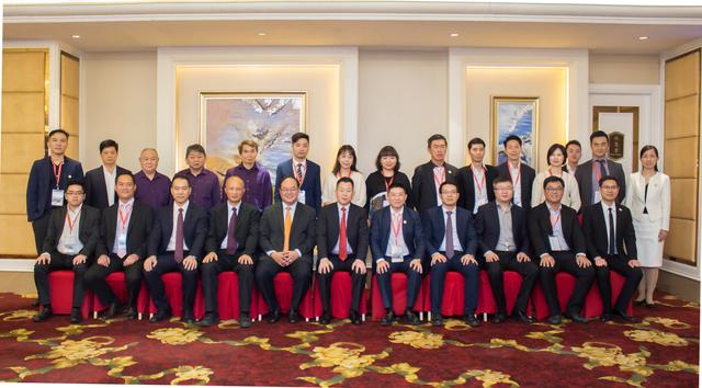 新加坡泉州青商才俊来晋访问交流