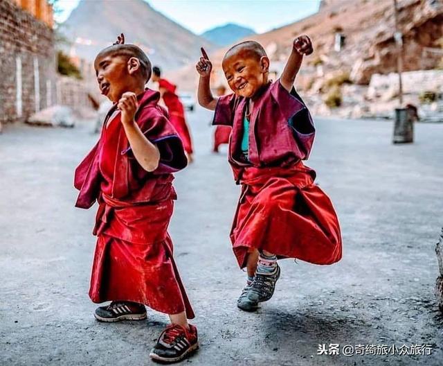 除了一晚上1万+的安缦，在不丹还可以睡啥五星酒店？
