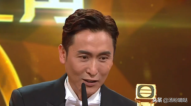 2018年TVB万千星辉颁奖礼视帝后诞生，李佳芯马德钟登上王者宝座