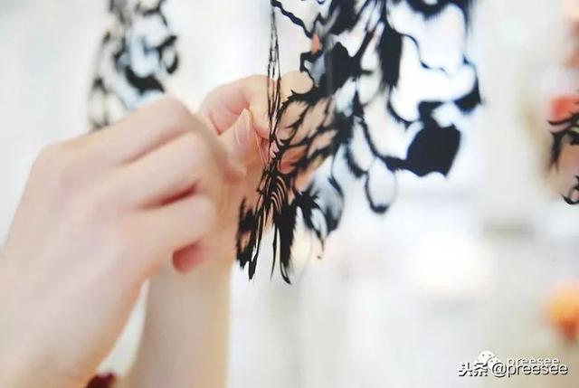 日本女艺术家用剪纸征服了宝格丽的“心”