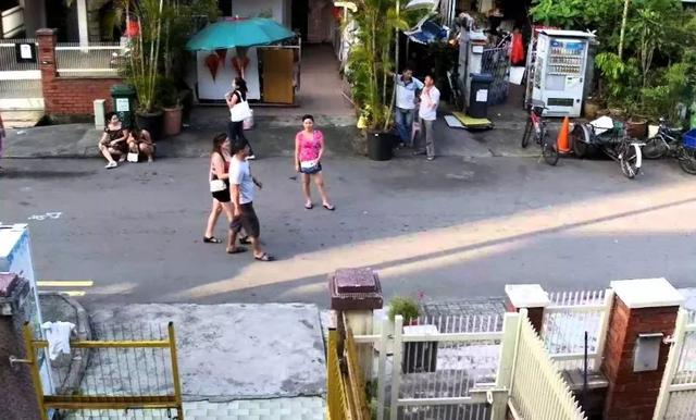 谎称新加坡开妓院，两年妙骗四十万