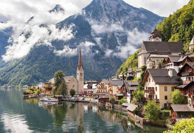 比弗利·山颂：中国的“圣莫里茨” 全球顶峰人群山居康养大宅首选