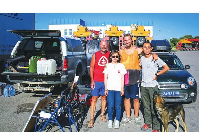 “疯狂夫妻”自驾穿越亚欧只为寻找和遇见