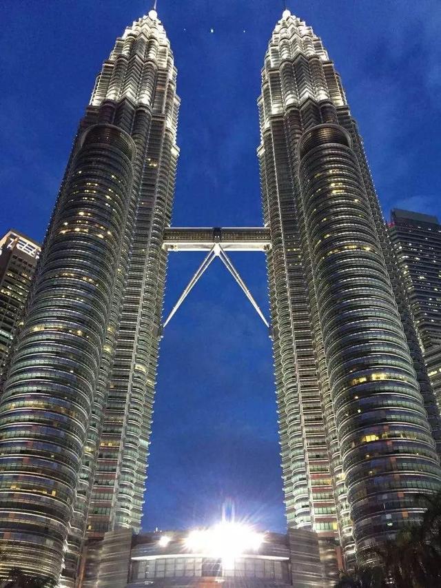 世界上造价最贵的建筑，竟有三个在中国？
