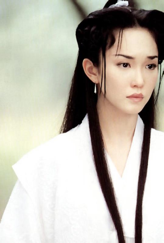 新加坡街头偶遇一美女，打了我兄弟一耳光，令我此生难忘