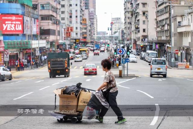 打卡港珠澳大桥，邂逅香港全新光之艺术盛宴