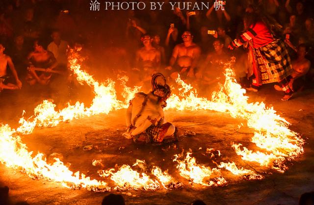 印度尼西亚怎么玩？十天带你玩遍雅加达、民丹岛、日惹和巴厘岛