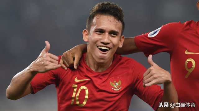 国足未来的对手！印尼00后天才欧洲联赛首秀！身高1米68身披10号